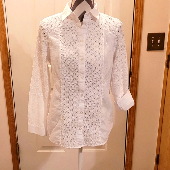 Chico's Tops - NWOT Chico's button down top sz 4/6.